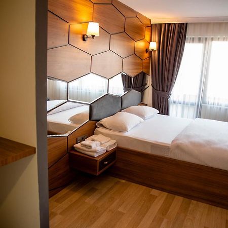 איסטמבול F & B Suite מראה חיצוני תמונה